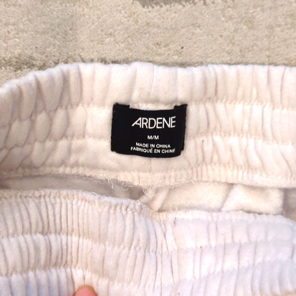 BRAND NEW: Classic Joggers Fit - White - Picture 3 of 4